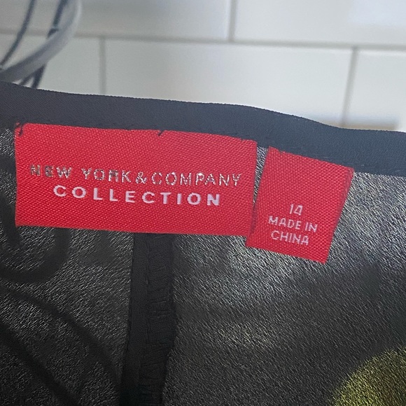 Women’s beaded cocktail dress - Picture 3 of 8